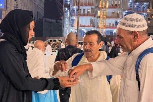 Kathellen Sousa masuk islam